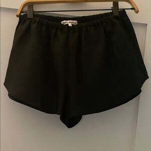 Reformation Black Linen Tiffie Shorts Suze Small
